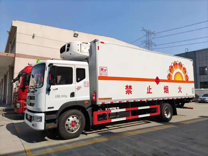 濠江危险品托运